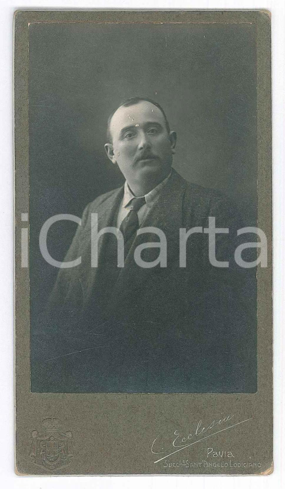 Fotografia d epoca originale 1910 ca PAVIA Ritratto maschile con camicia a quadretti Foto Clotilde ECCLESIA 1