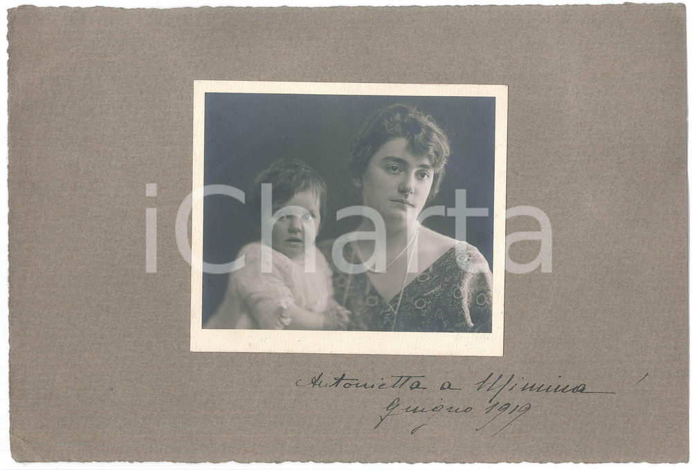 Fotografia d epoca originale 1919 ROMA Ritratto di madre con la figlia bambina  Foto BETTINI 31x21 cm 1