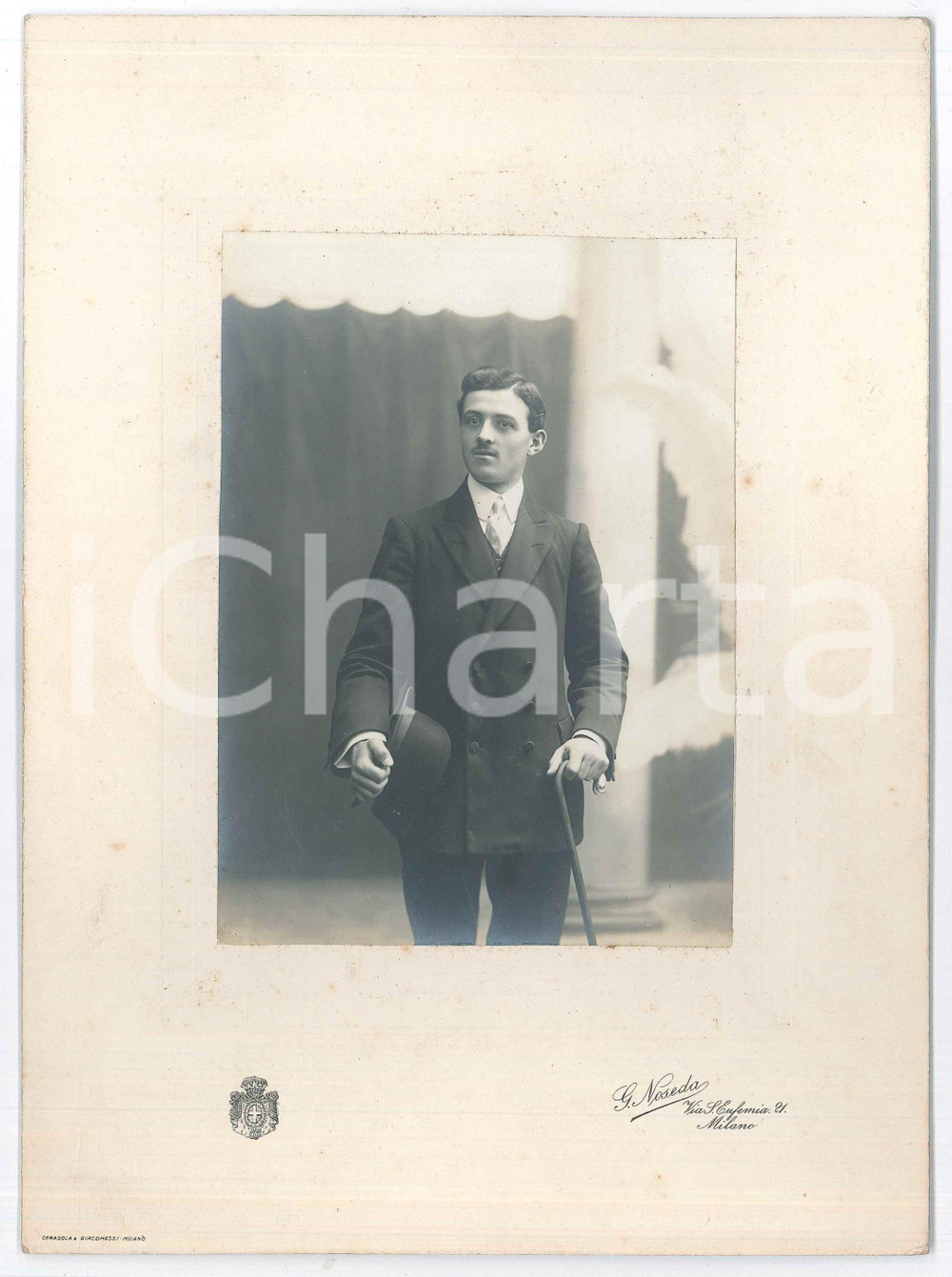 Fotografia d epoca originale 1910 ca MILANO Ritratto maschile in abito da passeggio  Foto G. NOSEDA 17x24 cm 1