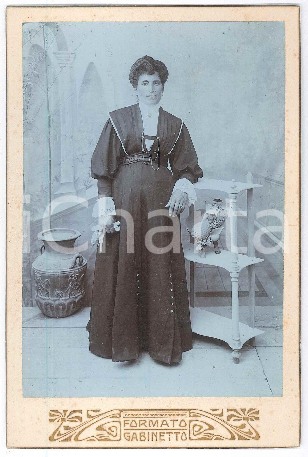 Fotografia d epoca originale 1910 ca SUD ITALIA Donna in abito scuro  Ritratto  Fotografia 11x16 cm 1