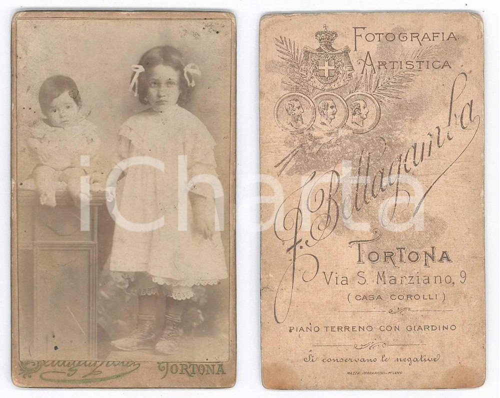 Fotografia d epoca originale 1880 ca TORTONA Ritratto di due fratellini  Foto F. BELLAGAMBA  CDV 1
