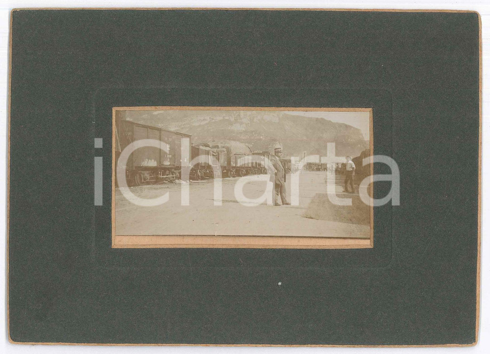 Fotografia d epoca originale 1920 ca FERROVIE ITALIA Treni merci in stazione di montagna  Foto ANIMATA 1