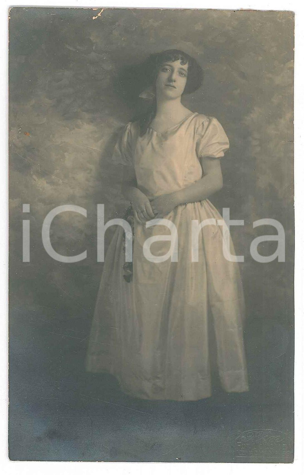 Fotografia d epoca originale 1920 ca MILANO Carla BECCARI OLDINI a 20 anni  Ritratto  Foto COLOMBI 9x14 cm 1