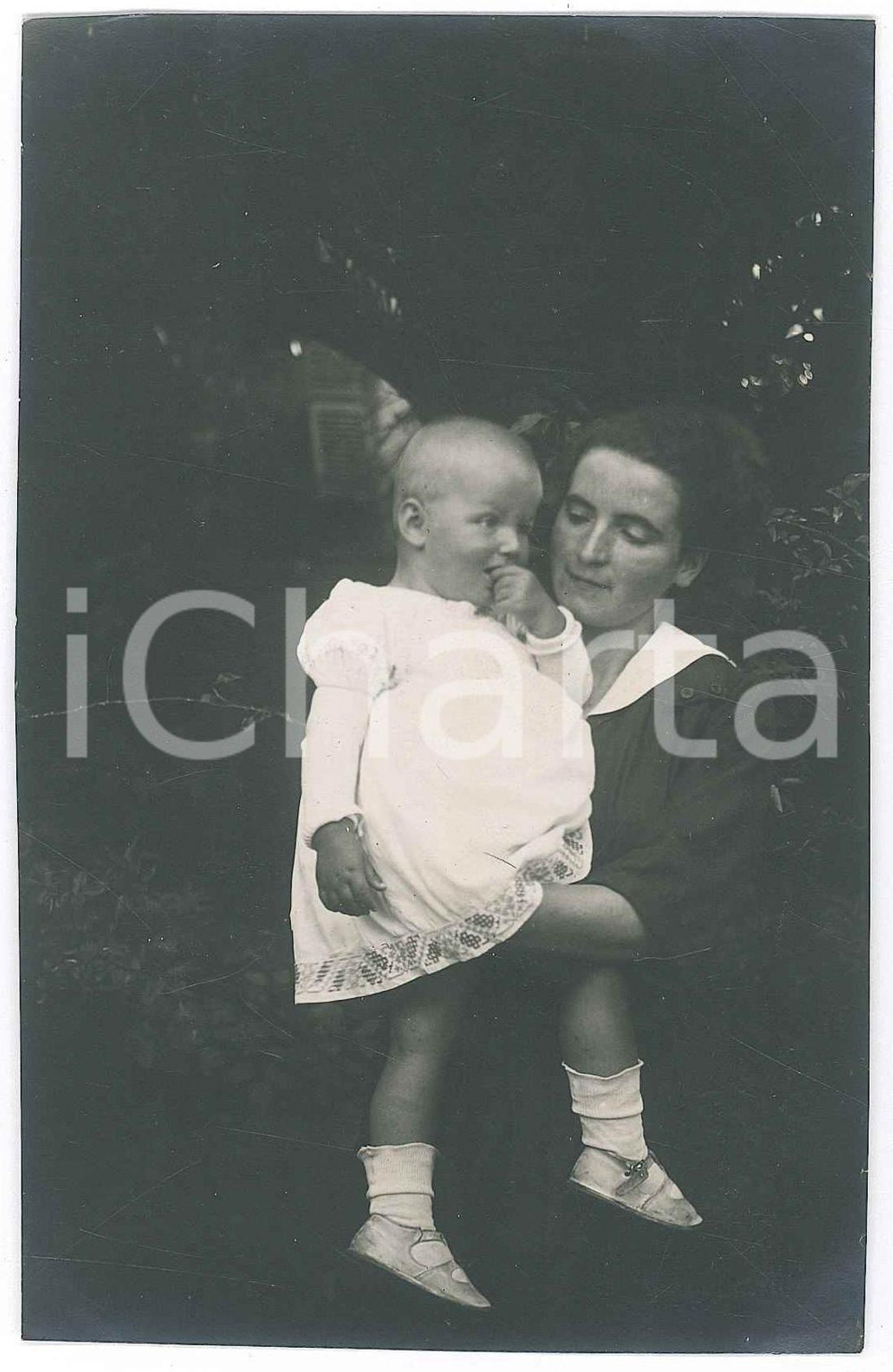 Fotografia d epoca originale 1930 ca COSTUME ITALIA Bambino con la balia  Foto cartolina 9x14 cm 1