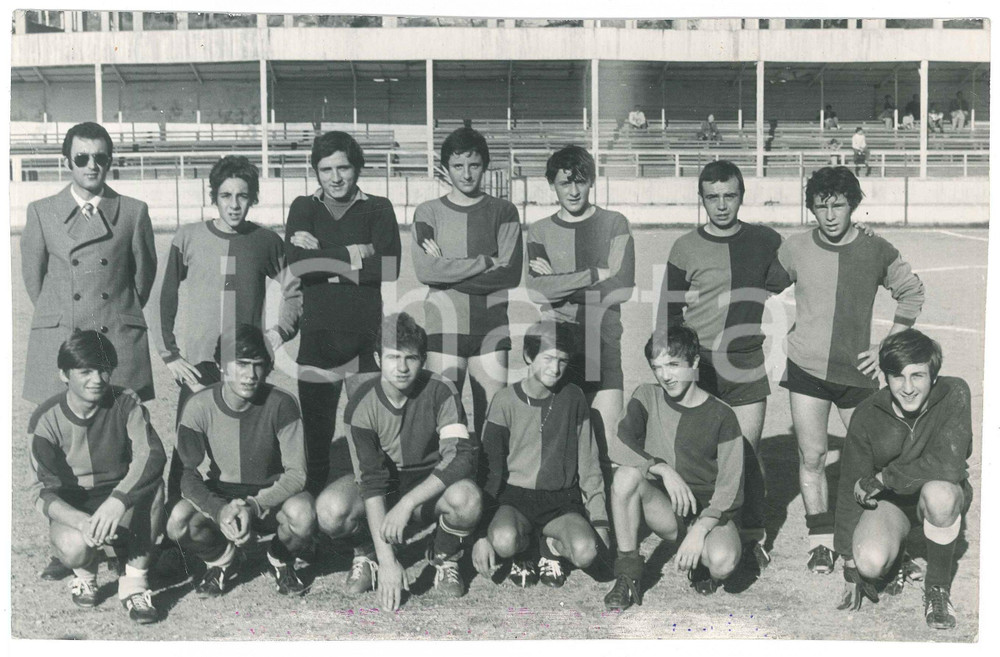 Fotografia d epoca originale 1969 CALCIO  VARAZZE F.C. La squadra degli allievi  Foto 22x14 cm 1