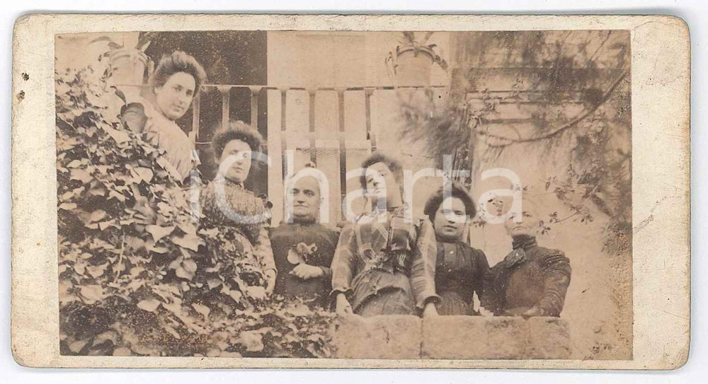 Fotografia d epoca originale 1900 ca COSTUME ITALIA Cinque donne al balcone  Ritratto Foto 11x6 cm 1