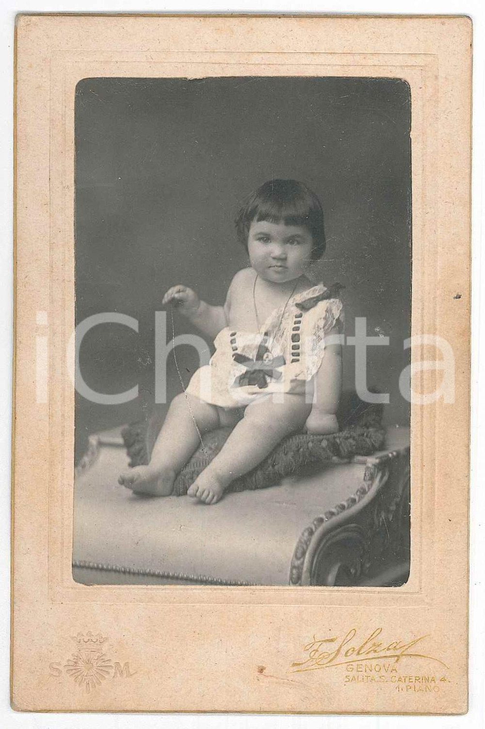 Fotografia d epoca originale 1909 GENOVA Bambino di 14 mesi in abito bianco  Ritratto Foto F. SALZA 1