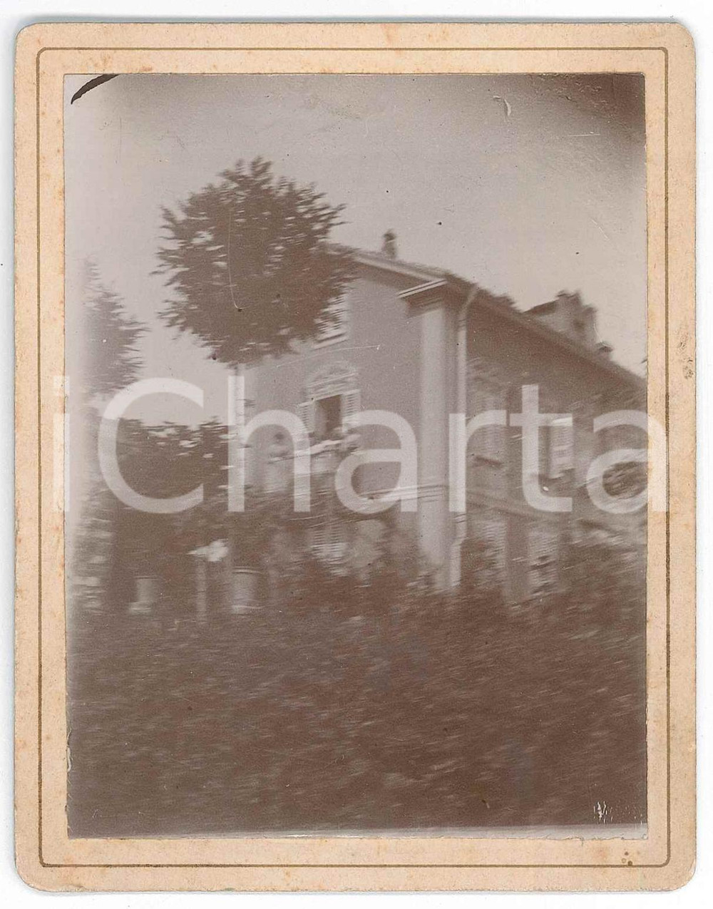 Fotografia d epoca originale 1890 ca ITALIA Donne al balcone di una villa  Fotografia anonima 10x13 cm 1