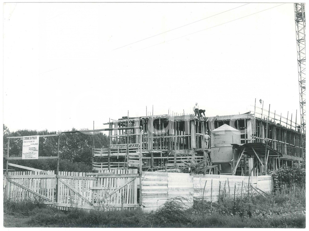 Fotografia d epoca originale 1960 ca PAVIA LocalitÃ  CRAVINO  Cantiere casa popolare 1 Foto 24x18 cm 1