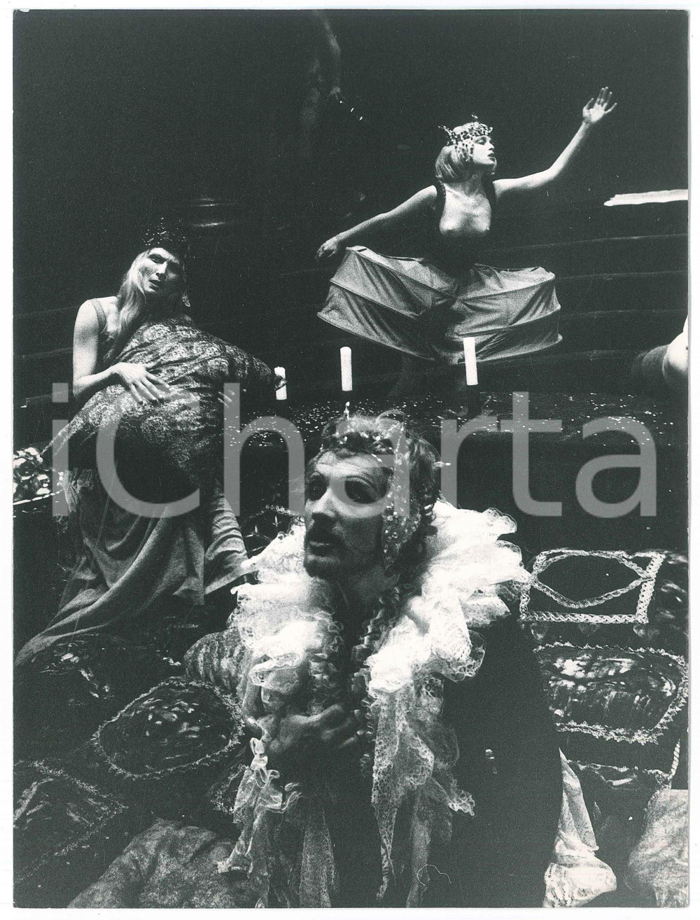 Fotografia d epoca originale 1974 L AQUILA Teatro Stabile  Aminta di Torquato TASSO  Regia COBELLI Foto 1