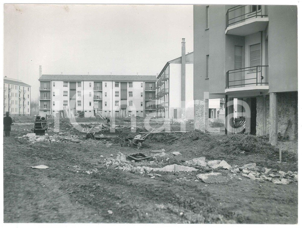 Fotografia d epoca originale 1960 ca PAVIA  Case Popolari  Cantiere 1 Fotografia 24x18 cm 1