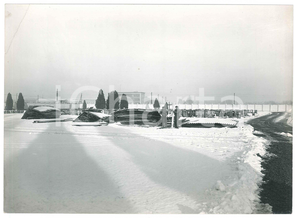 Fotografia d epoca originale 1966 PAVIA Cimitero Maggiore  Lavori di ampliamento tra la neve 2 Foto 1