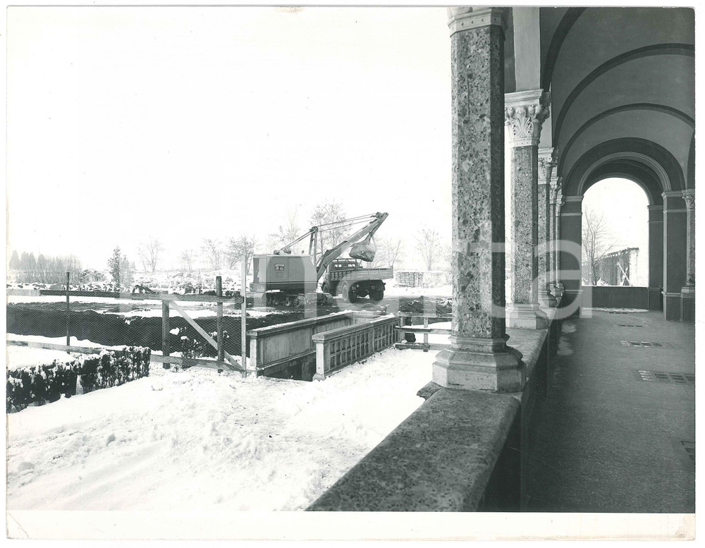 Fotografia d epoca originale 1966 PAVIA Cimitero Maggiore  Lavori di ampliamento tra la neve 3 Foto 1