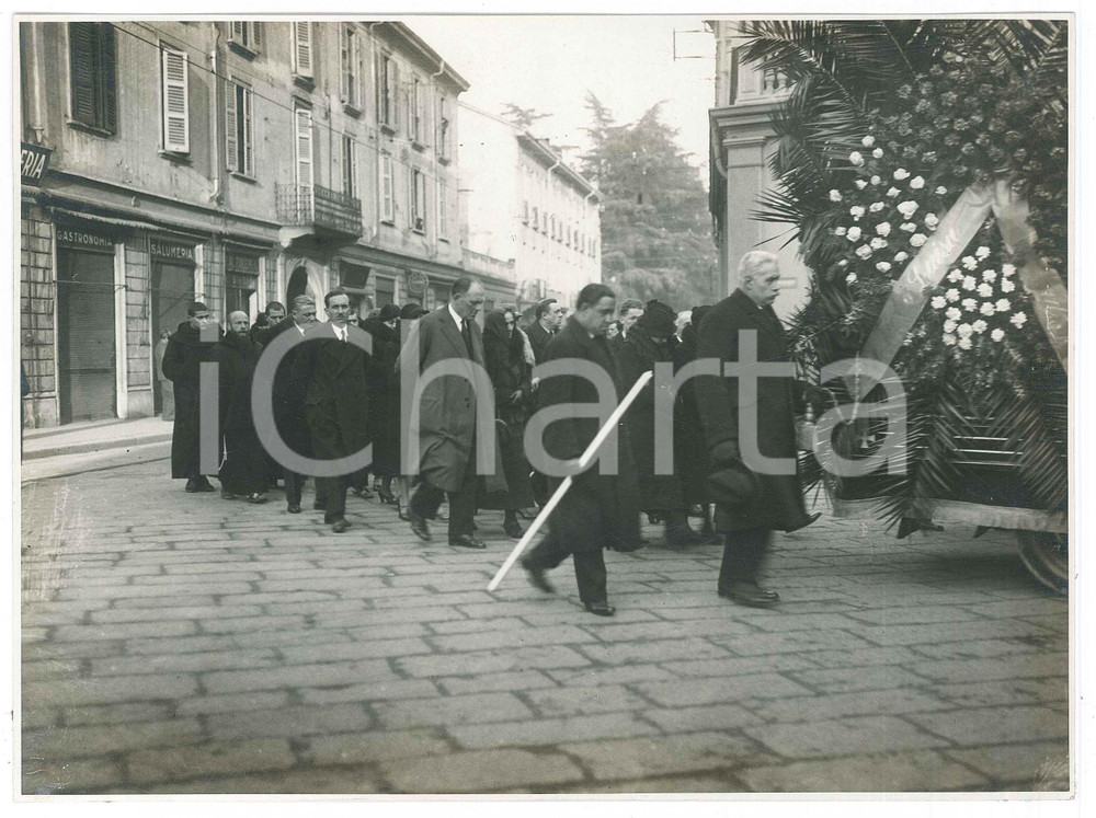 Fotografia d epoca originale 1930 ca LEGNANO MI Funerali Gaspare FERRARIO panettiere 4 Foto 23x17 cm 1