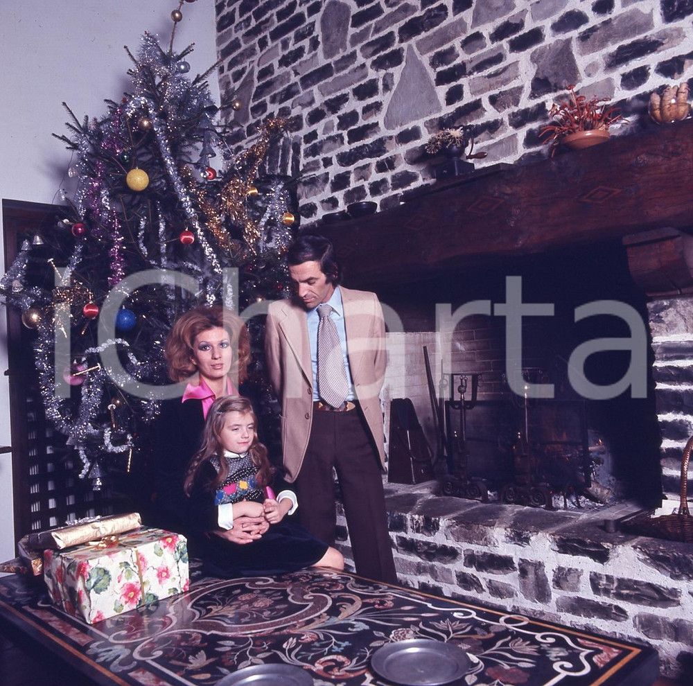 Fotografia d epoca originale 6X6cm DIAPOSITIVA ORIGINALE  1970 ca Iva ZANICCHI Michela e Antonio ANSOLDI 1 1