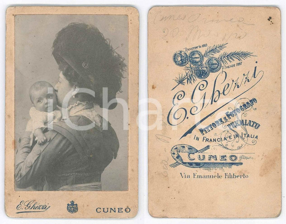 Fotografia d epoca originale 1910 ca CUNEO Giovane donna con il figlio in braccio  Foto E. GHEZZI 8x12 RARA 1