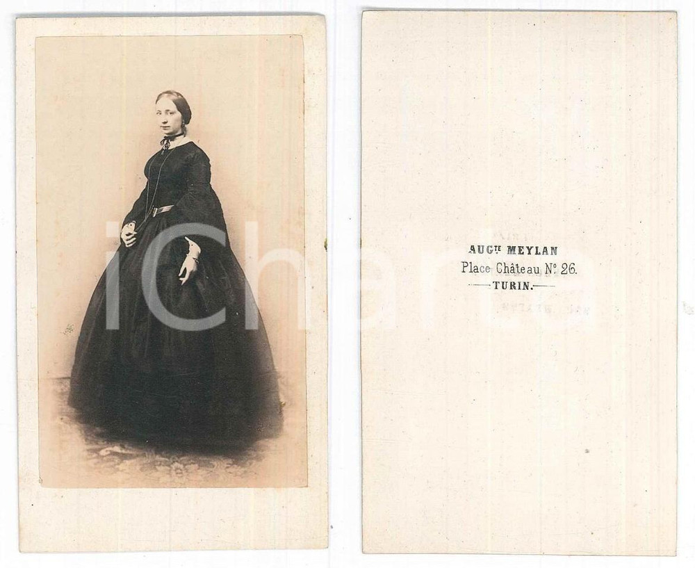 Fotografia d epoca originale 1870 ca TORINO Giovane donna in abito scuro Foto Auguste MEYLAN CDV 1