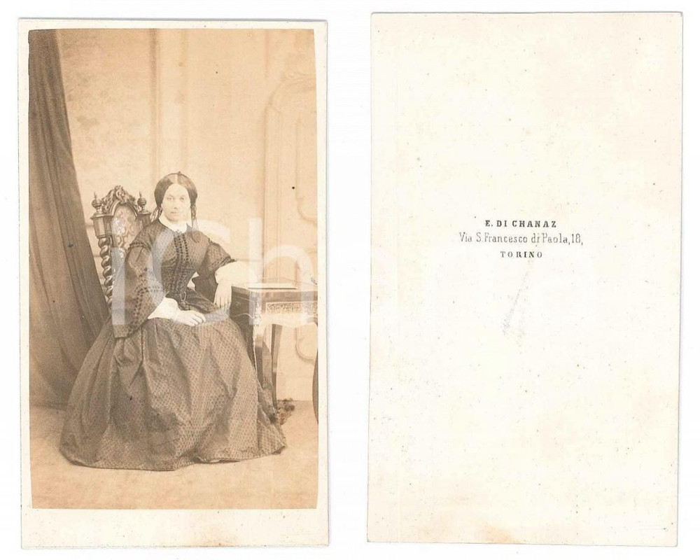 Fotografia d epoca originale 1870 ca TORINO Donna in abito a stampa  Ritratto Foto E. DI CHANAZ CDV 1