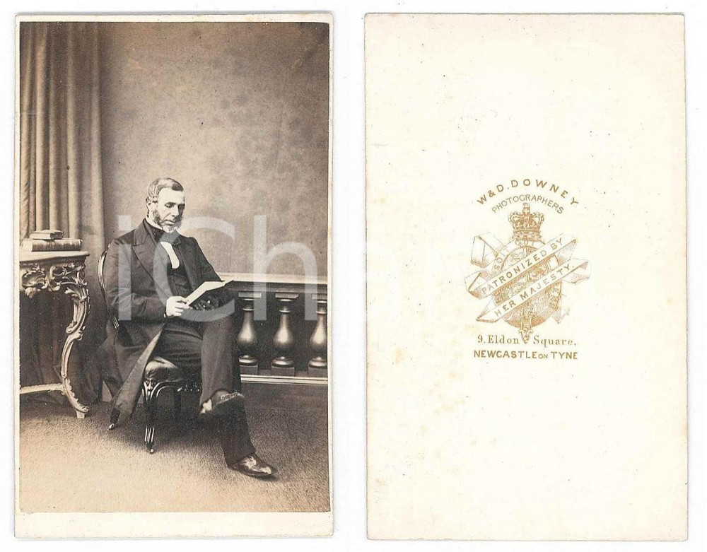 Fotografia d epoca originale 1870 ca NEWCASTLEUPONTYNE Portrait of a man reading  Photo W. & D. DOWNEY CDV 1