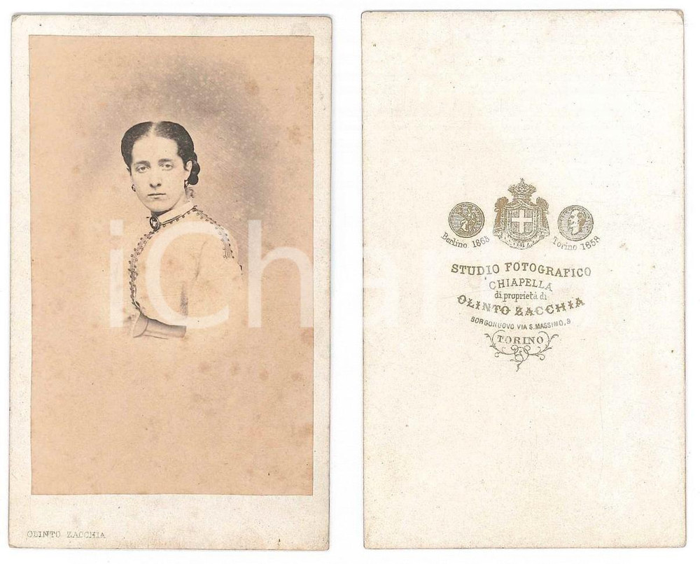 Fotografia d epoca originale 1875 ca TORINO Giovane donna in abito bianco  Foto Olinto ZACCHIA CDV 1