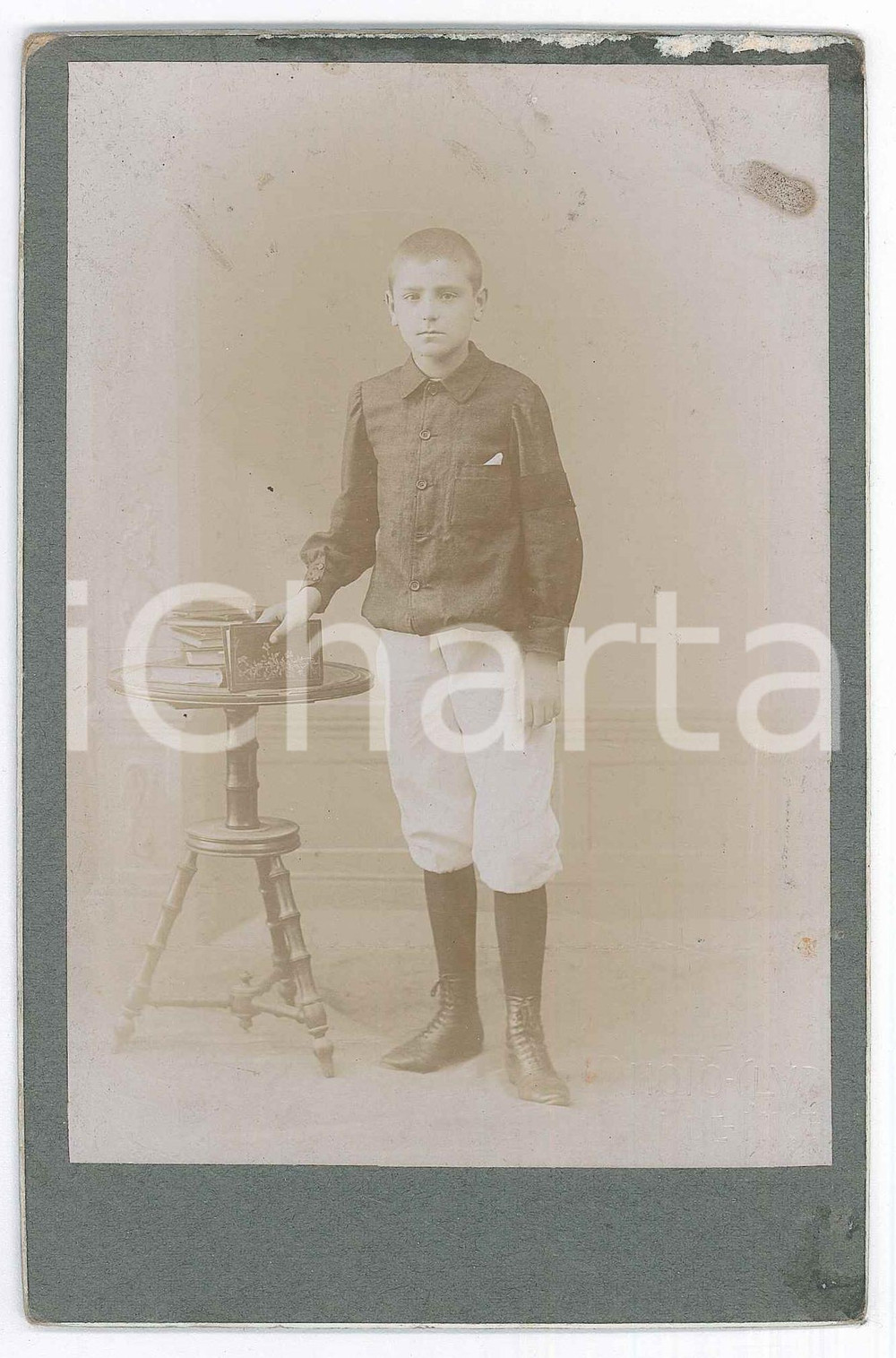 Fotografia d epoca originale 1920 ca NICE FRANCE GarÃ§on avec ses livres  Photo PHOTO CLUB 11x16 cm 1
