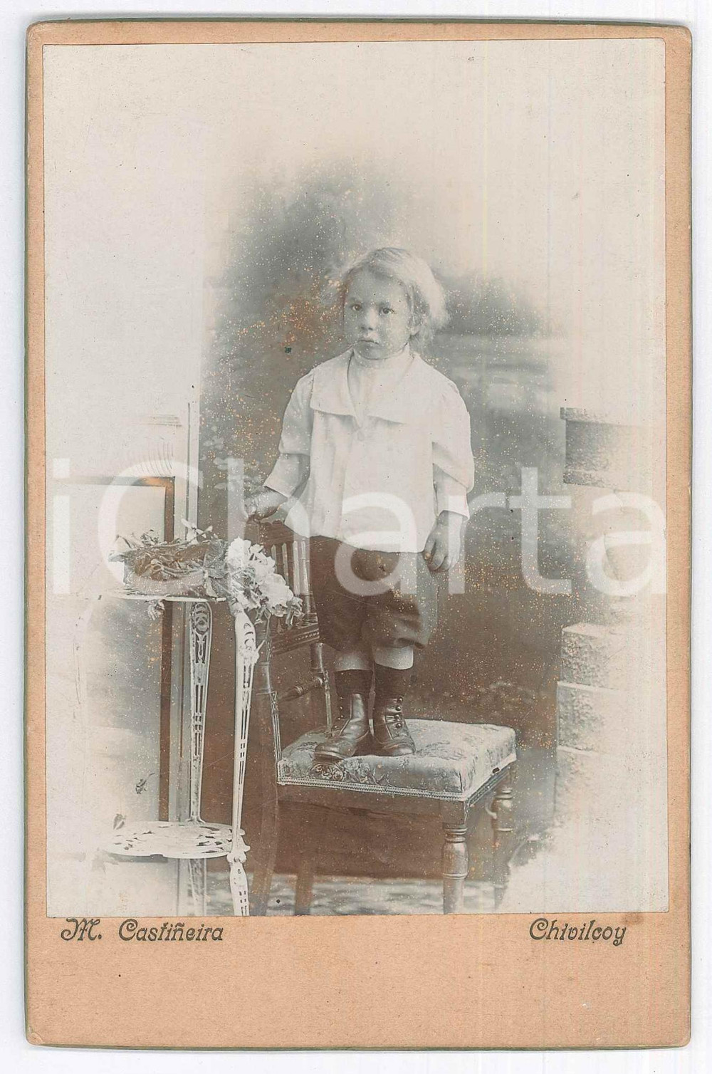 Fotografia d epoca originale 1920 ca CHIVILCOY ARGENTINA Bambino di origine italiana  Foto M. CASTIÃ‘EIRA 1
