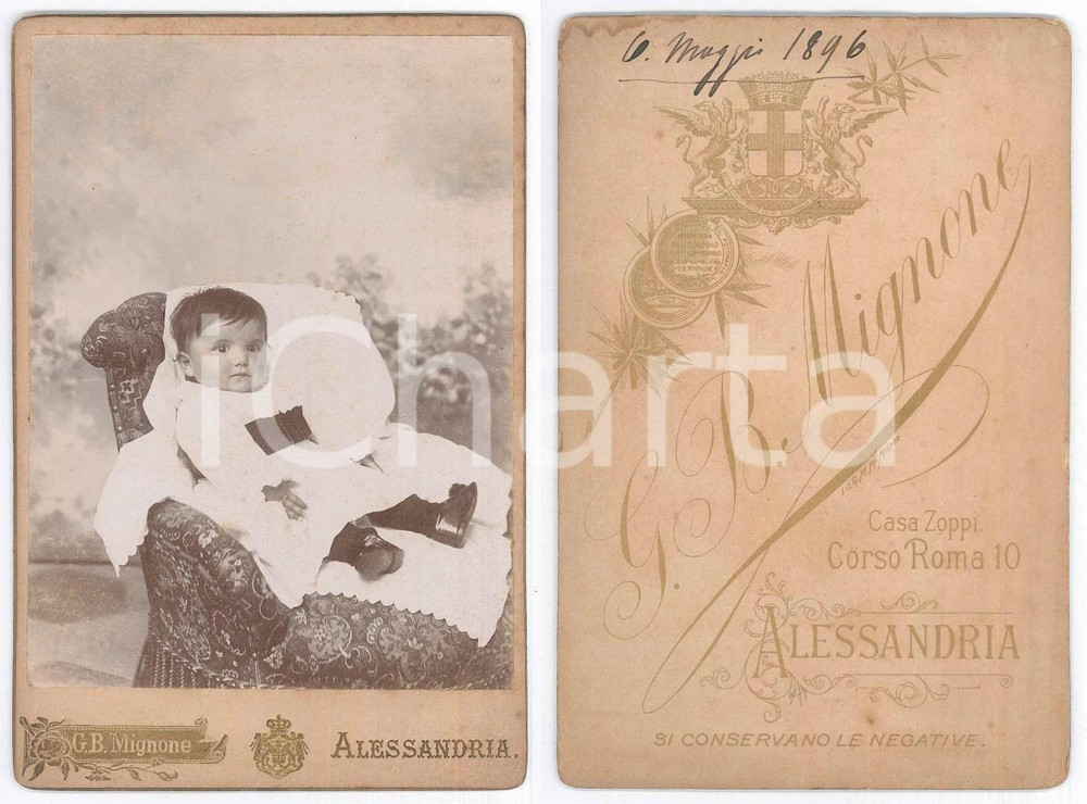 Fotografia d epoca originale 1896 ALESSANDRIA Ritratto di bambina su poltrona ricamata Foto G. B. MIGNONE 1