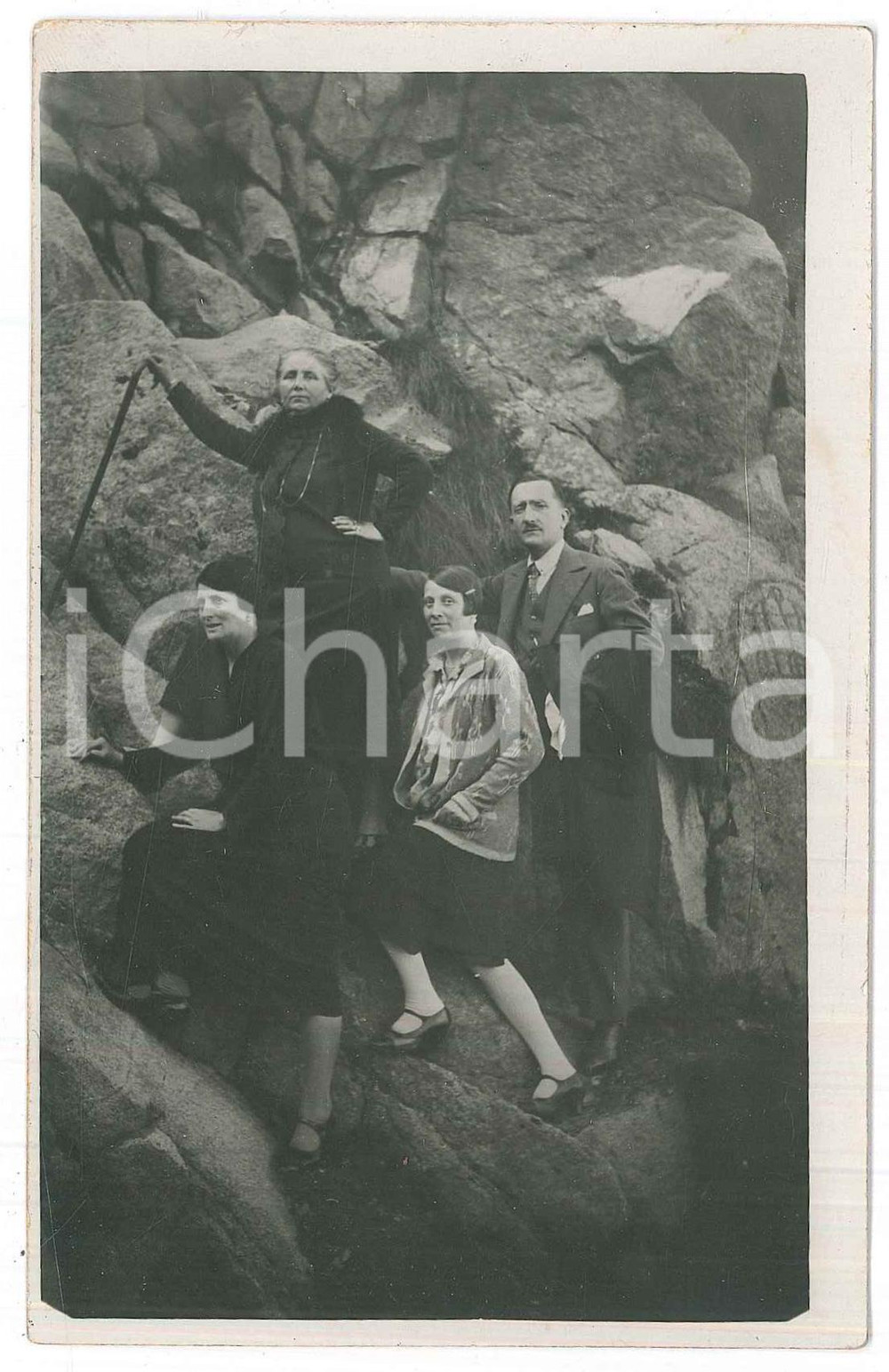 Fotografia d epoca originale 1927 SAN GIOVANNI D ANDORNO BI Gruppo di escursionisti  Foto 9x14 cm 1