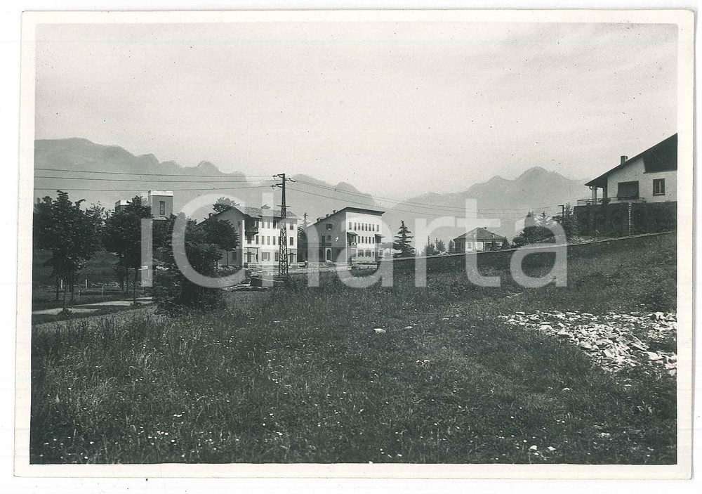 Fotografia d epoca originale 1940 ca OGGIONO LC Veduta con la ferrovia Fotografia 15x10 cm 1