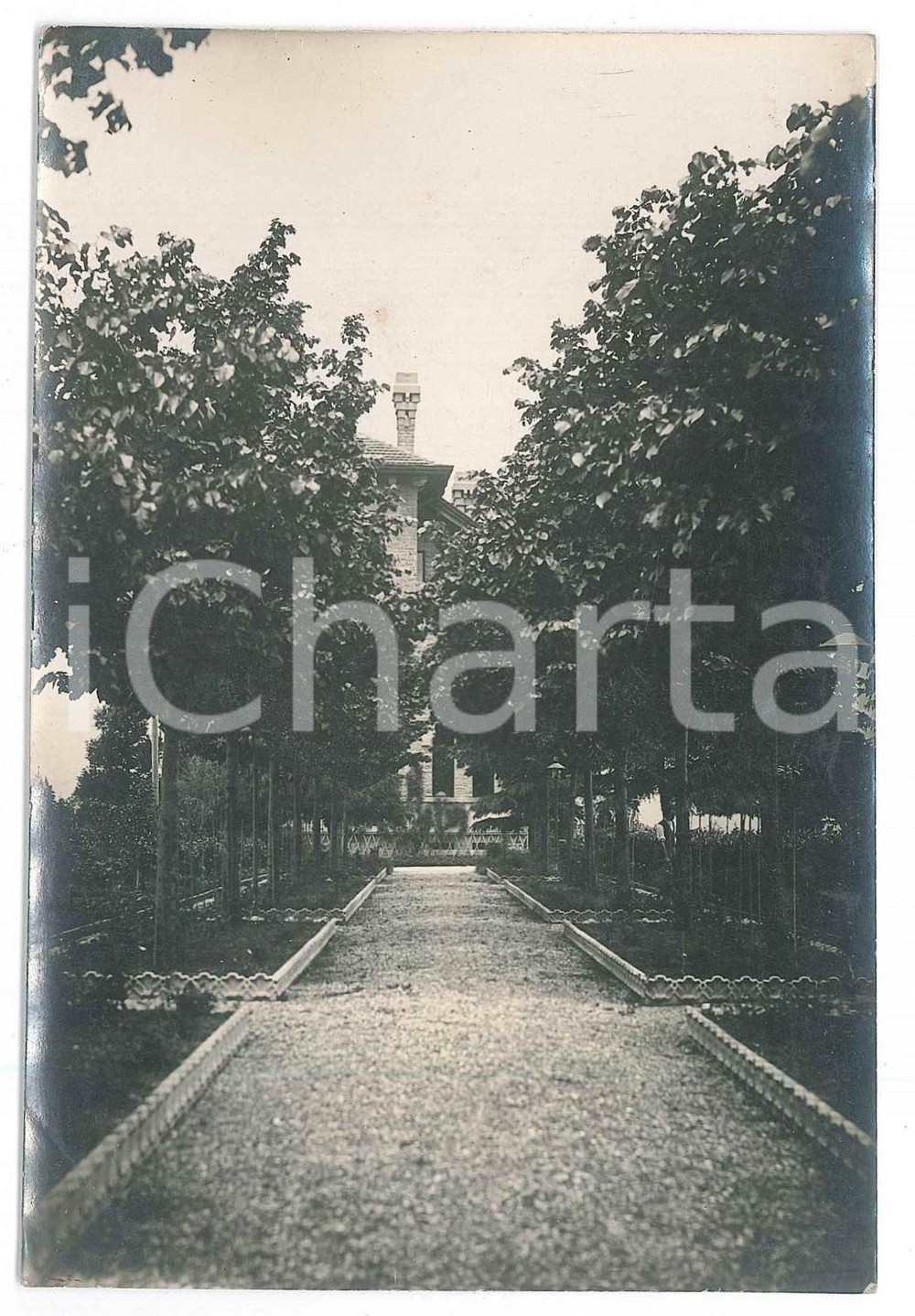 Fotografia d epoca originale 1920 ca BRIANZA Ingresso di una villa  Fotografia anonima 9x14 cm 1