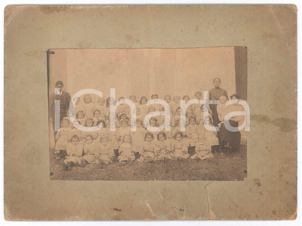 Fotografia d epoca originale 1910 ca COSTUME ITALIA Scuola d infanzia  Classe di bambine Foto 23x17 cm 1
