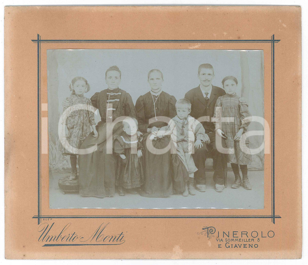 Fotografia d epoca originale 1915 ca PINEROLO TO Famiglia con quattro bambini  Foto Umberto MONTI 1