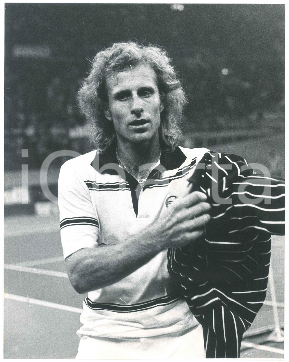 Libro, pubblicazione d epoca 1978 ITALIA  TENNIS Vitas GERULAITIS dopo il match  Foto 24x30 cm 1