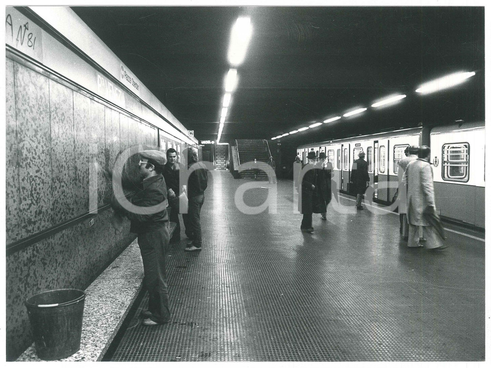 Fotografia d epoca originale 1985 ca MILANO  ATM Stazione metropolitana PORTA VENEZIA Foto 24x17 cm 1