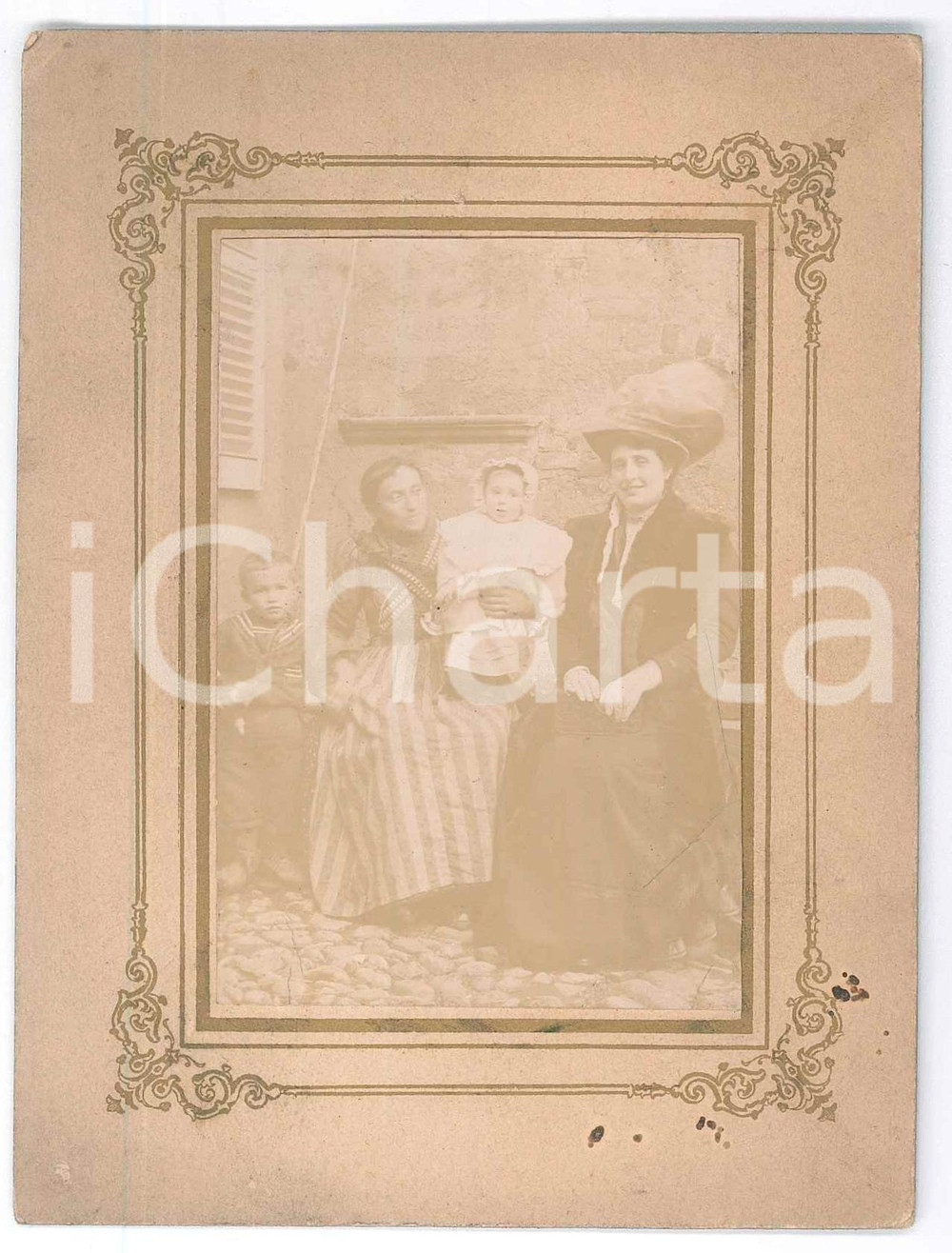 Fotografia d epoca originale 1910 ca COSTUME ITALIA Madre con figli e governante   Foto anonima 10x13 1