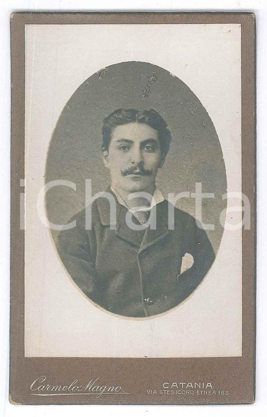 Fotografia d epoca originale 1910 ca CATANIA Ritratto maschile  Busto Foto Carmelo MAGNO CDV 1