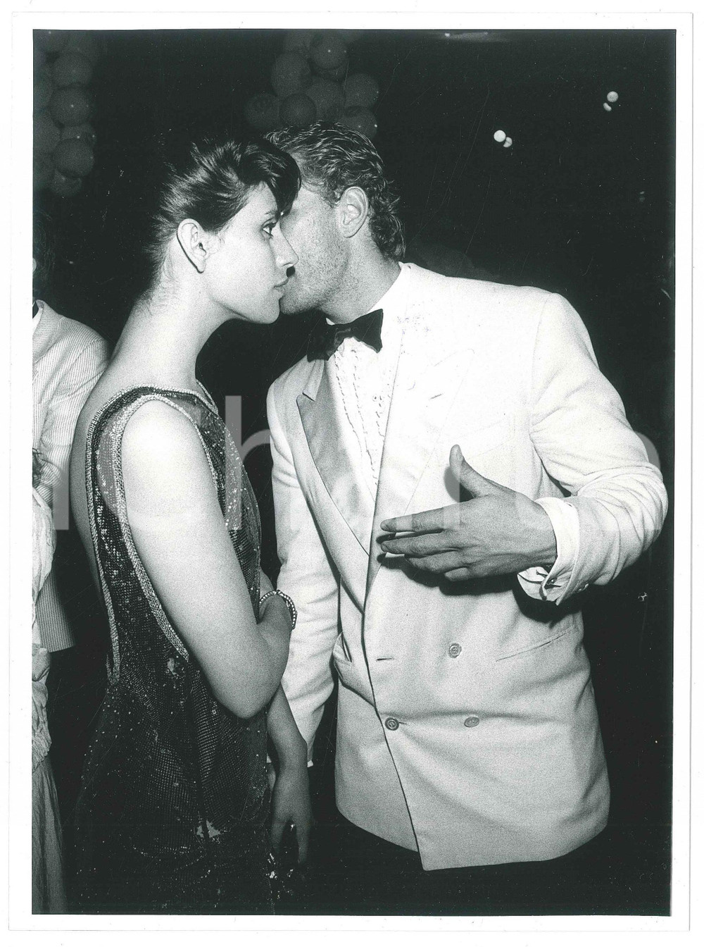 Fotografia d epoca originale 1986 CANNES  FESTIVAL DEL CINEMA Jo CHAMPA Urbano BARBERINI Foto 18x24 cm 2 1