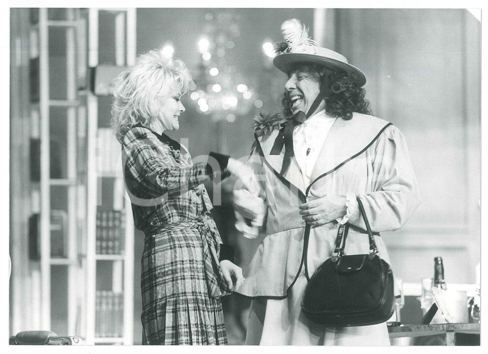 Fotografia d epoca originale 1988 TEATRO Una zingara m ha detto...  Gino BRAMIERI Paola QUATTRINI Foto 6 1