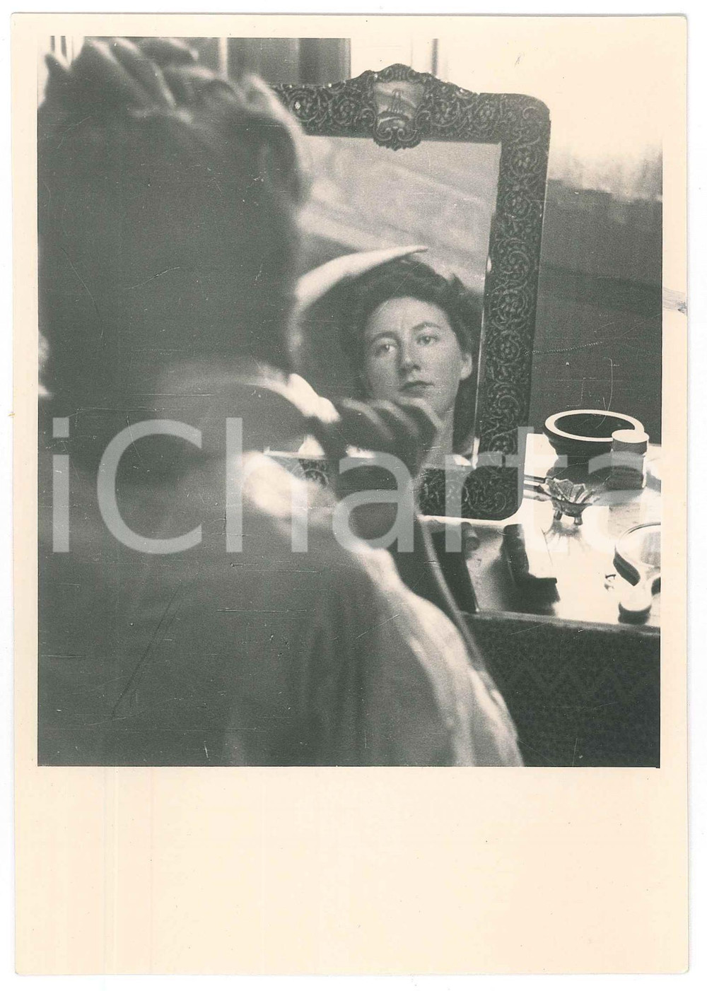 Fotografia d epoca originale 1940 ca MILANO Adriana GHERARDI traduttrice  Ritratto alla toeletta AUTOGRAFO 1