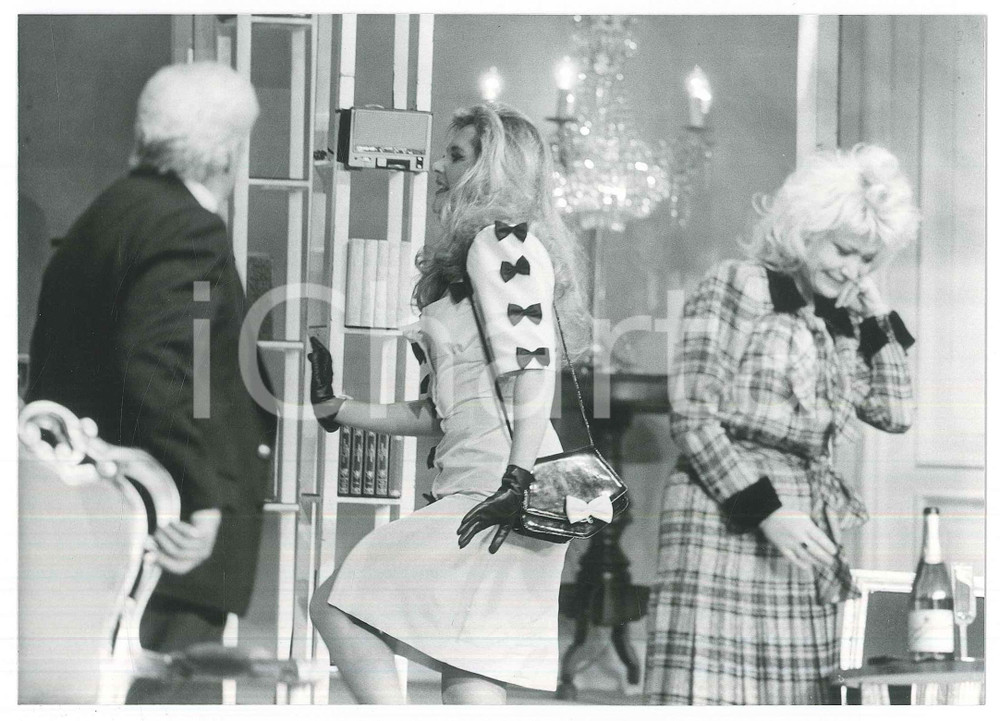 Fotografia d epoca originale 1988 TEATRO Una zingara m ha detto Gino BRAMIERI Paola QUATTRINI Cinzia BERNI 6 1