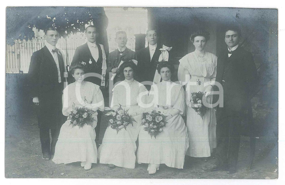 Fotografia d epoca originale 1906 LAUDAKONIGSHOFEN D Young group  Social gathering Photo 14x9 cm 1