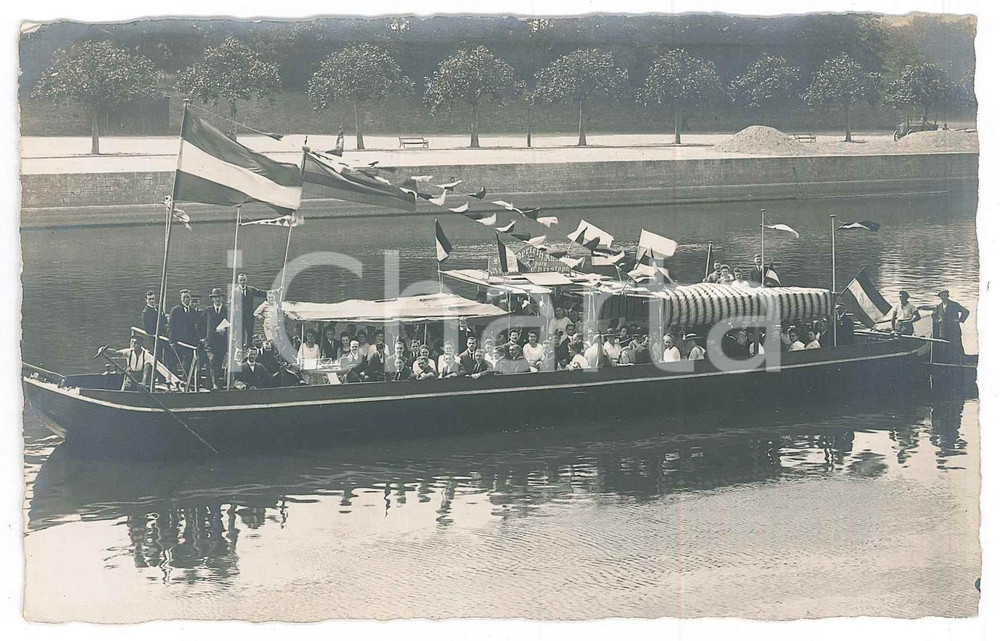 Fotografia d epoca originale 1920 ca GERMANIA  Studenti  Gita in battello Fotografia 14x9 cm 1
