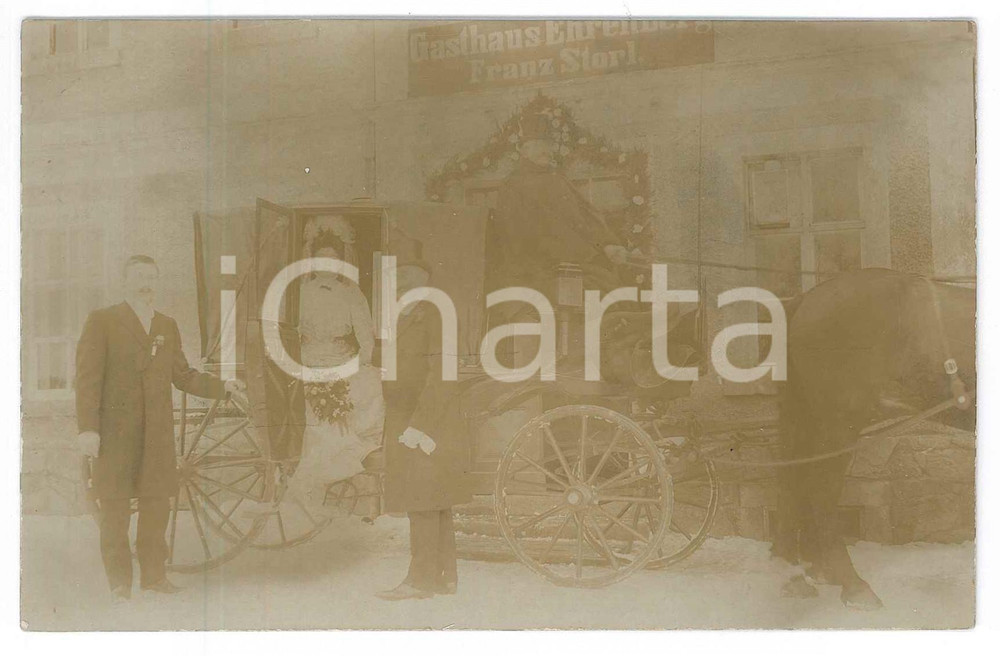Fotografia d epoca originale 1911 EHRENBERG D Gasthaus  Franz Storl  Matrimonio  Sposa in carrozza Foto 1