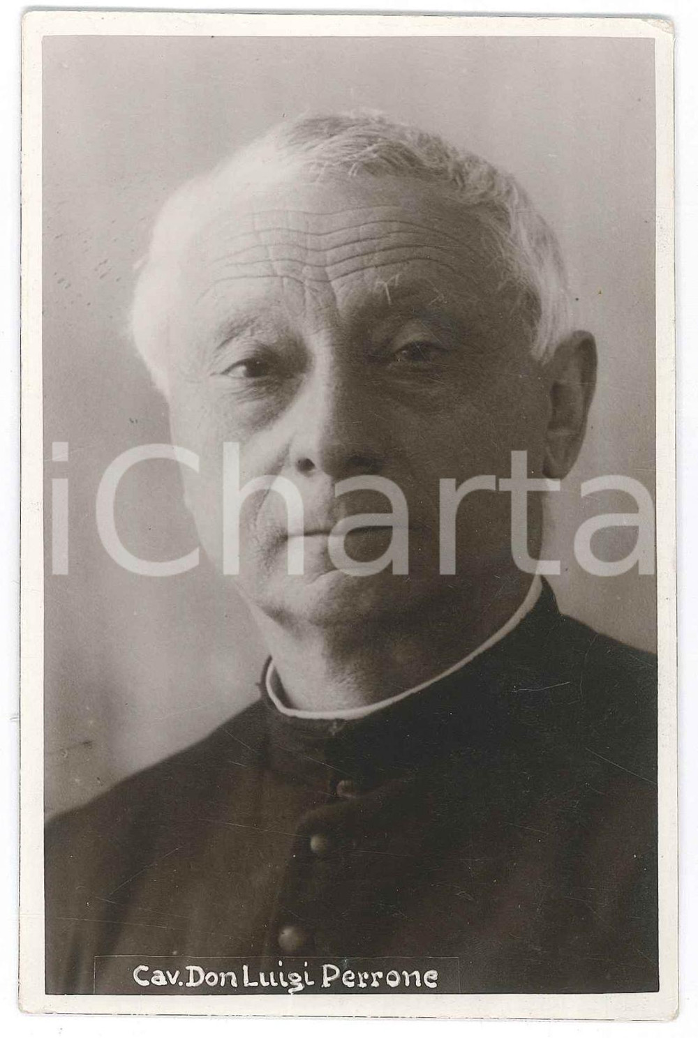 Fotografia d epoca originale 1935 ca GENOVA Don Luigi PERRONE  Ritratto Foto cartolina G. ROMAGNANI 1
