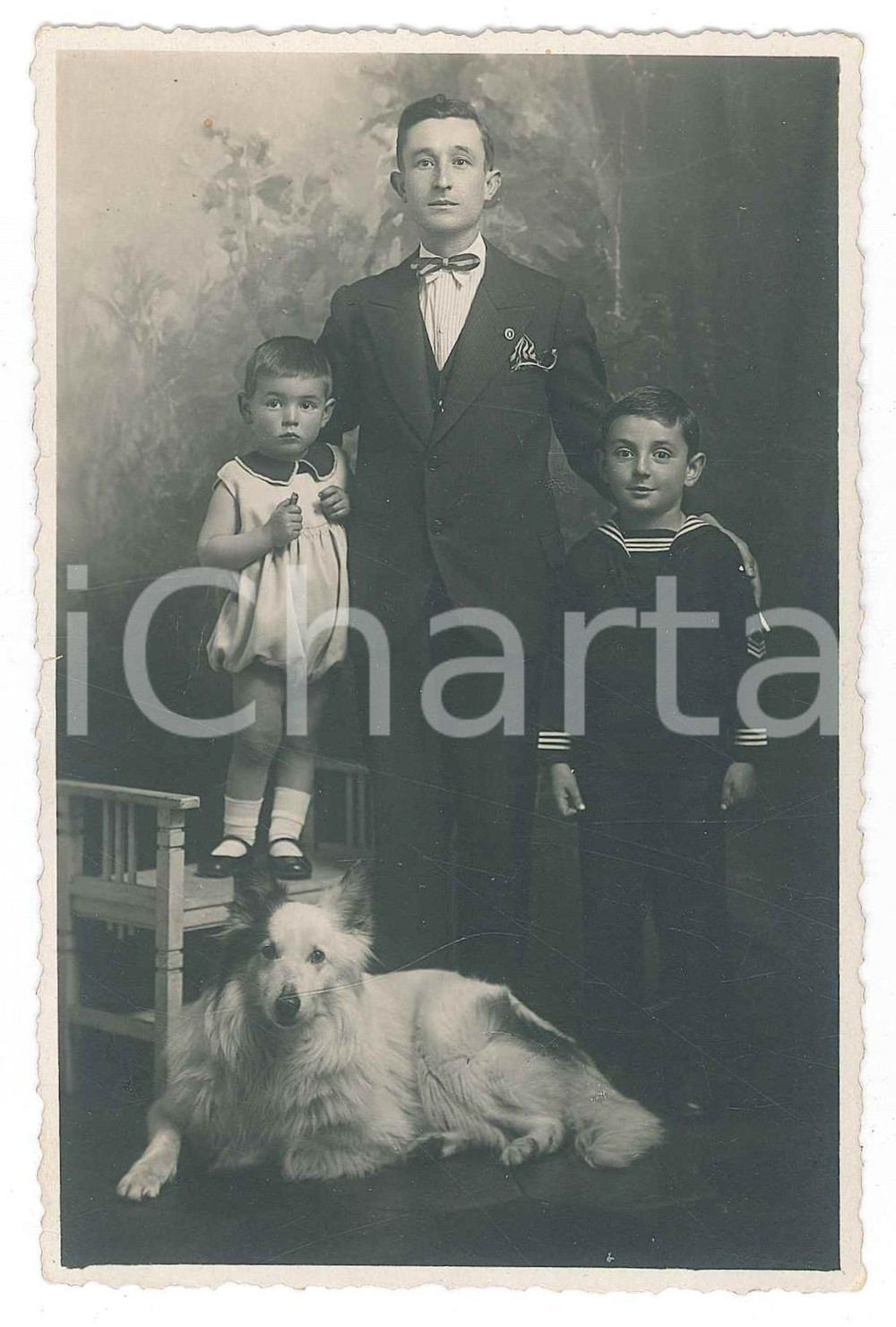 Fotografia d epoca originale 1936 GENOVA SESTRI Giovane con i due nipotini e il cane Foto 9x14 cm 1
