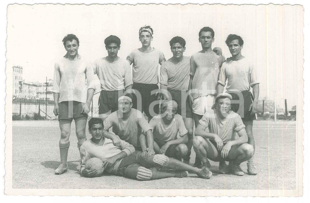Fotografia d epoca originale 1949 CALCIO  GENOVA SAMPIERDARENA Partita Fantini vs Ammogliati Foto cartolina 1