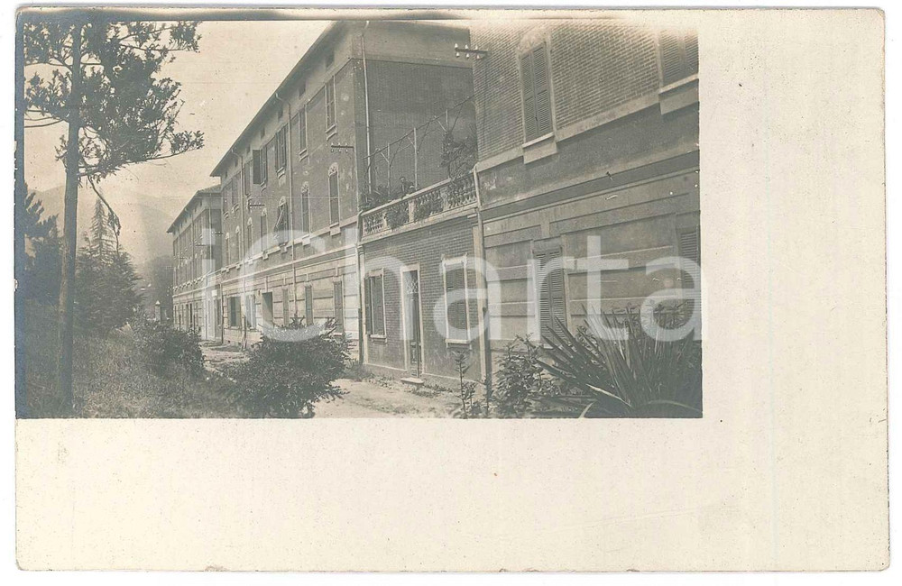 Fotografia d epoca originale 1910 ca ITALIA Palazzo con giardino  Veduta  Foto anonima ANIMATA 14x9 cm 1