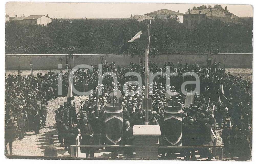 Fotografia d epoca originale 1930 ca FASCISMO ITALIA Manifestazione pubblica  Fasci littori Foto cartolina 1