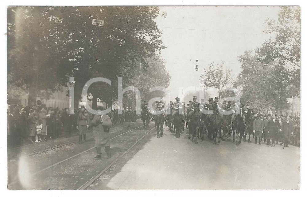 Fotografia d epoca originale 1925 ca MILANO  Parata di autorità militari  Foto cartolina DANNEGGIATA 1