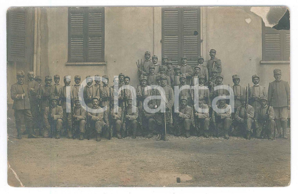Fotografia d epoca originale 1915 ca WW1 REGIO ESERCITO Battaglione con i fucili  Foto 14x9 cm 1